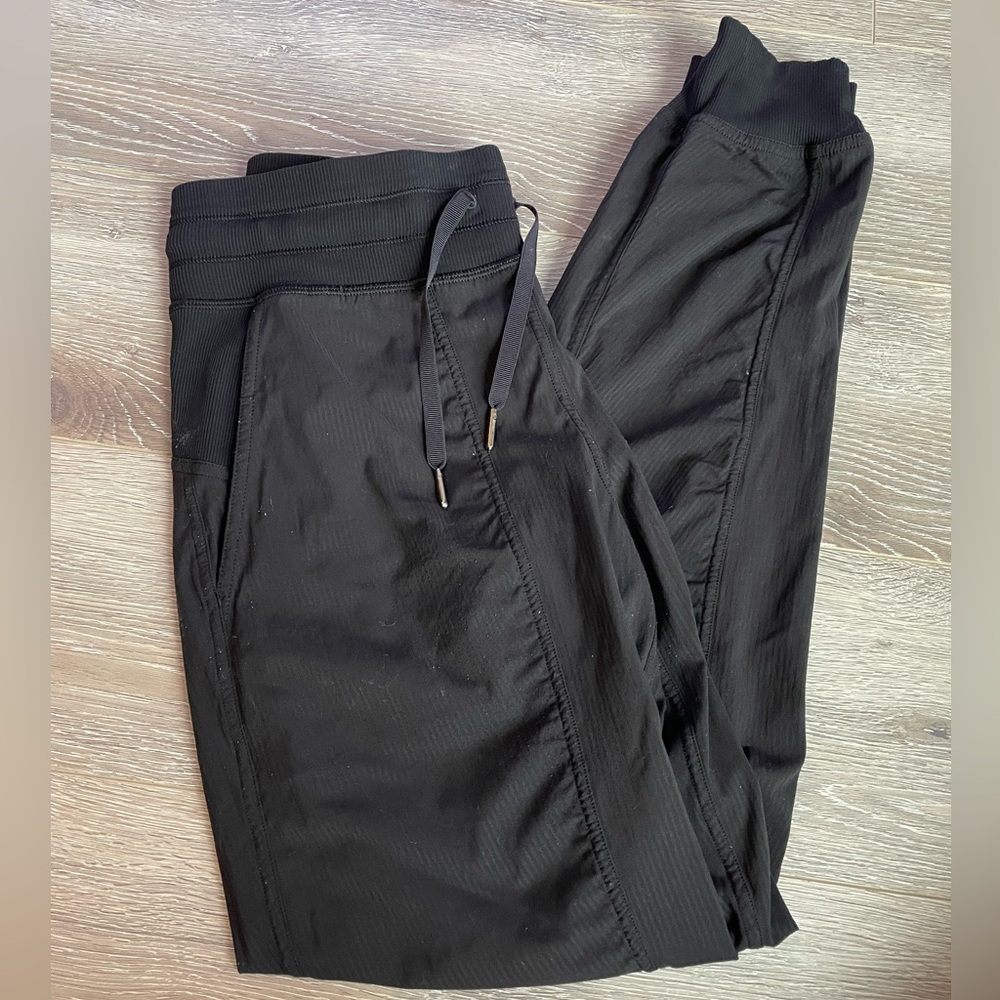 Lululemon Athletica Studio Pant Joggers Black size 4